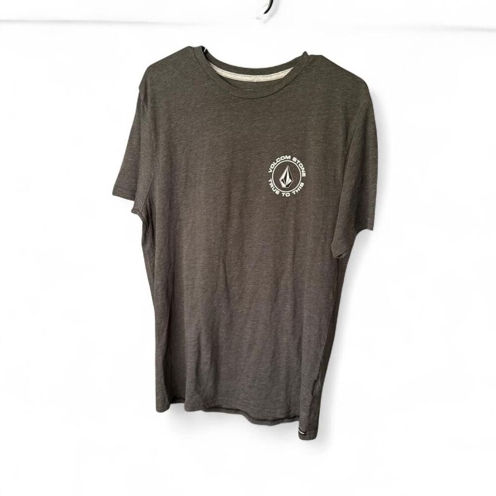 Volcom Stone Graphic T-Shirt Men’s Large Gray Short Sleeve Modern Fit Logo Tee